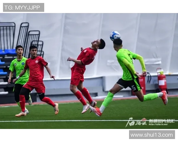 聚焦足球球星魅力活动展现绿茵激情与全民运动风采