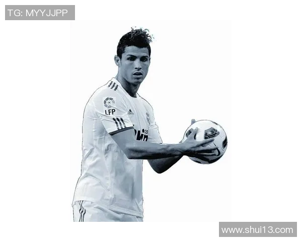 吕足球球星的崛起与成就分析：从青涩少年到世界级球员的成长之路