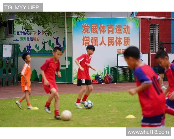 未来之星崛起 足球小将闪耀赛场助力球队冲击冠军